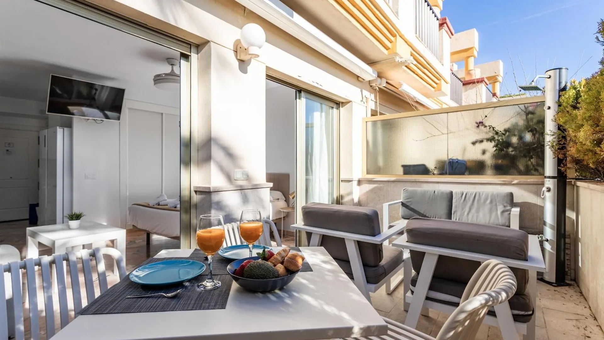 2 Estudios En La Romana Playa, Uno Con Vista Parcial Mar Y Otro Vista A La Piscina Marbella Apartment