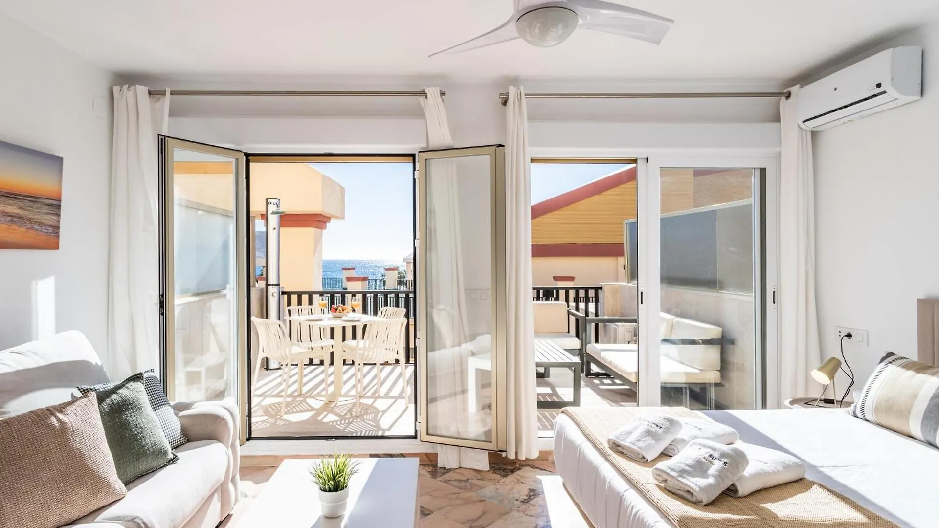 2 Estudios En La Romana Playa, Uno Con Vista Parcial Mar Y Otro Vista A La Piscina Marbella 0*,  Spain