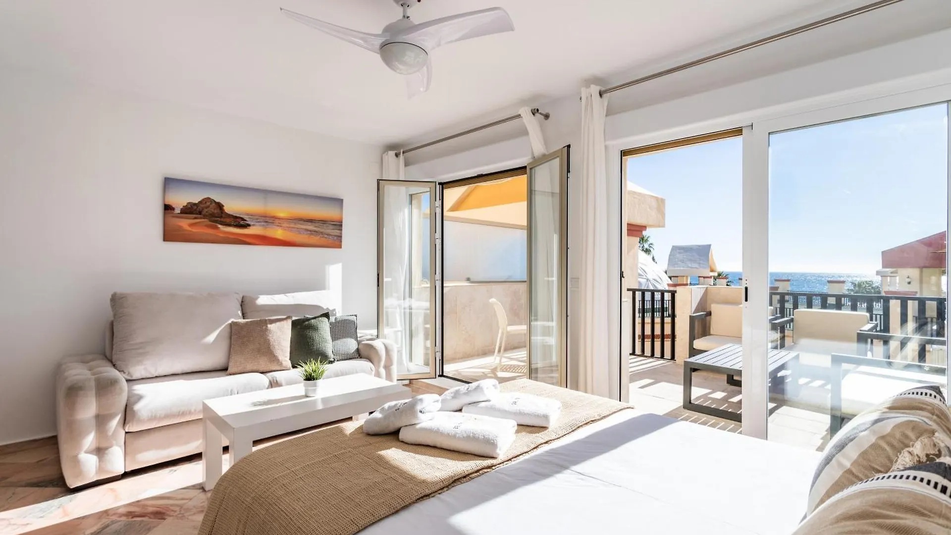 2 Estudios En La Romana Playa, Uno Con Vista Parcial Mar Y Otro Vista A La Piscina Marbella Spain